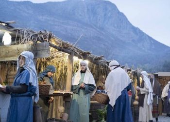 “Betlehemi i gjallë”, rituali që risjell skenat biblike në veri të Shqipërisë