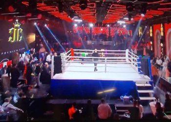 Bokseri serb del në ring me këngë kundër Kosovës, në mes të Tiranës. Por rrihet nga boksieri shqiptar