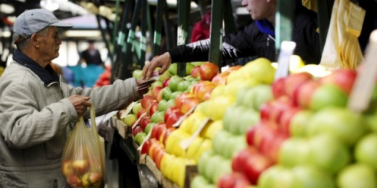 Çmimet e prodhimeve bujqësore u rritën 9 herë më shumë se inflacioni