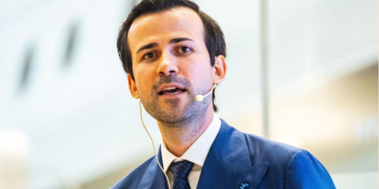 Shqiptari ndërton superkompjuterin më të madh në botë, për Inteligjencën Artificiale