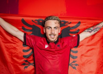 Taulant Seferi: Do festoj me shqiponjë nëse i shënoj Serbisë