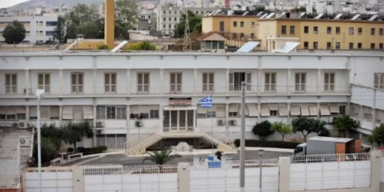 Të burgosurit në Koridhalos biseda në “Sky Ecc”/ Si i fusnin vajza në qeli