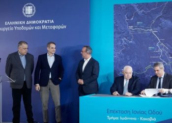 Mitsotakis firmos kontratën për autostradën Janinë-Kakavijë: Mbështesim integrimin e Shqipërisë, por me një kusht