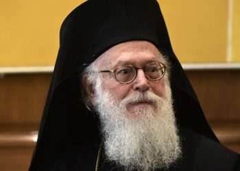 Greqia do të nderojë Janullatos me ceremoni në Athinë (Vendimi)