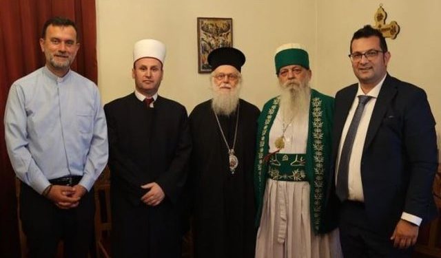 Këshilli Ndërfetar: Lutemi që Zoti t’i dhurojë shëndet Janullatosit