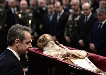 Varrimi i Janullatos, Mitsotakis dhe 5 ministra të tij mbërrijnë në Tiranë