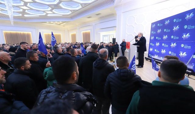 Berisha fton Ramën në debat: Hajde të dalim në shesh të burrave!