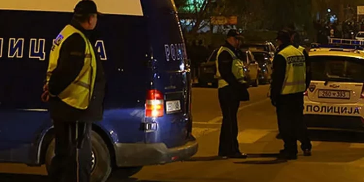 E rëndë, babai vret djalin pas një debati