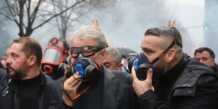 8 janari që fut në siklet demokratët!