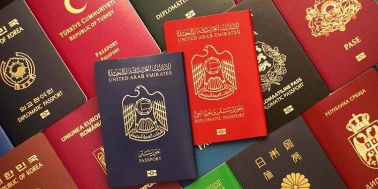 Nihuni me pasaportën “e artë” për vitin 2025