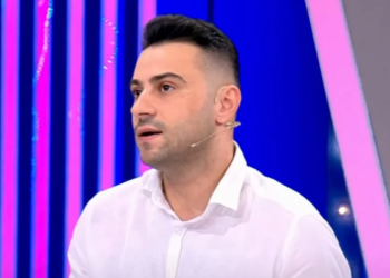 Këngëtari rrëfen humbjen e nënës: Po xhiroja klipin kur mësova lajmin tronditës