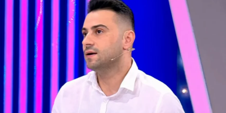 Këngëtari rrëfen humbjen e nënës: Po xhiroja klipin kur mësova lajmin tronditës