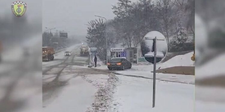 Dëborë dhe shi, Policia e Shtetit ka një thirrje për shoferët