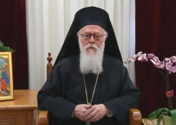 Ndarja nga jeta e Kryepeshkopit, ja kush pritet të zgjidhet pasues i tij