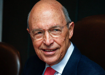 Ndërron jetë ish-kryeministri i Greqisë, Kostas Simitis