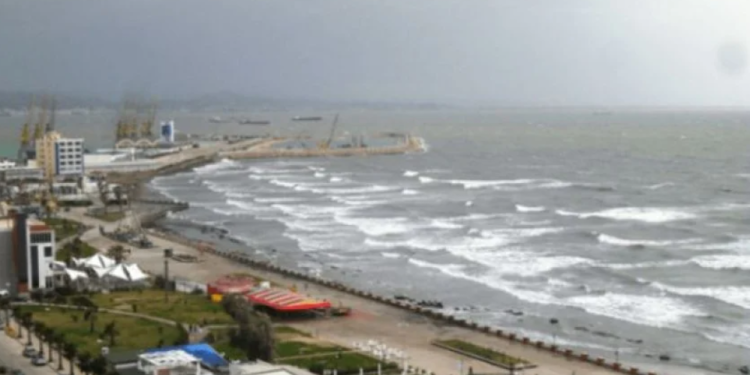 Përkeqësohet moti në Vlorë, pezullohet lundrimi i mjeteve