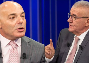 “Nuk jam legen unë” – Ylli Rakipi “përplaset” me Blendi Fevziun: Ti nuk thua dot të vërtetën, se nuk të lë Sandri