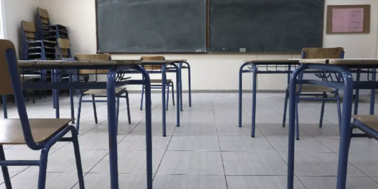 Panik në Selanik, 14-vjeçarja dërgohet me urgjencë në spital pas sfidës në TikTok