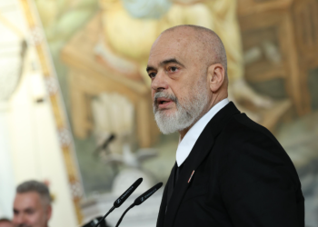 Edi Rama: Anastasi erdhi mes nesh si një prift nga Greqia dhe u nda nga ne, si Anastasi i Shqipërisë