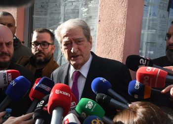 Berisha sulmon Dumanin: Kryekriminel i krimeve elektorale