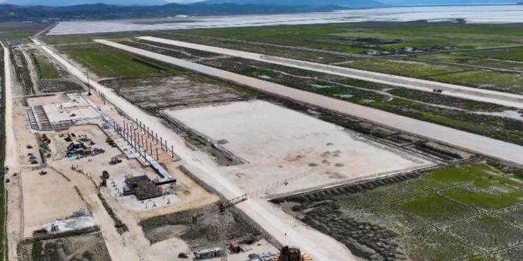 Aksident me vdekje në kantierin e aeroportit të Vlorës