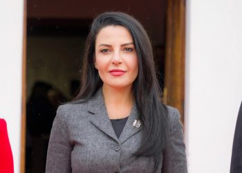 Homazhet për 21 Janarin, mungon Rama