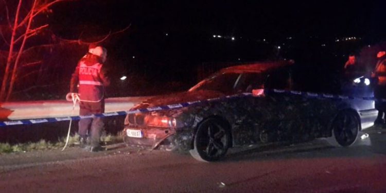 Aksident me vdekje, 30-vjeçarja përplaset nga makina (Emri)