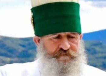 Bledi Çuçi për Baba Hekuranin: Një klerik i spikatur e patriot i madh që gëzon respektin e të gjithëve