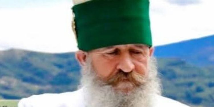 Bledi Çuçi për Baba Hekuranin: Një klerik i spikatur e patriot i madh që gëzon respektin e të gjithëve