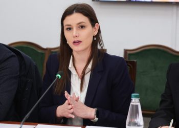 Muzhaqi: Forcojmë mekanizmat për pjesëmarrjen e të rinjve në politikëbërje