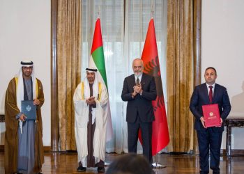 Shqipëria si “Big Brother”, nënshkruhet marrëveshja me arabët për projektin e kamerave nëpër qytete