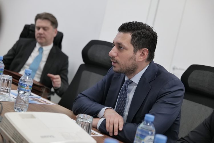 Shërbimet kadastrale, Mitsotakis i sjell Ramës ekspertizën greke në Tiranë (FOTO)