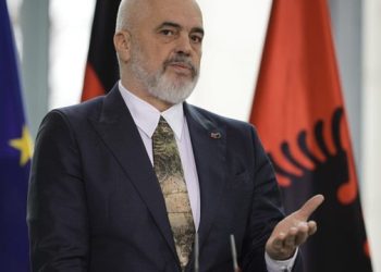 Gazeta greke: Edi Rama, një lider i madh europian
