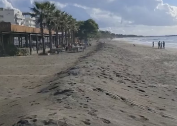 Ndryshimet klimatike dhe ndërhyrjet në mjedis, rrezikohet 1/3 e vijës bregdetare të Shqipërisë