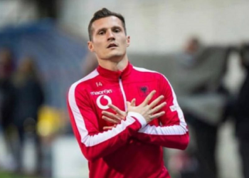 Taulant Xhaka merr vendimin, do të tërhiqet nga futbolli në fund të sezonit