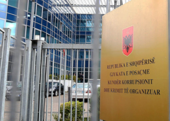 Drogë nga Saranda drejt Greqisë, dënohen anëtarë e grupit kriminal (Emrat)