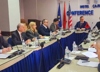 Zgjedhjet, Ervin Hoxha mbledh prefektët në Gjirokastër: Janë hartuar të gjithë planet e masave