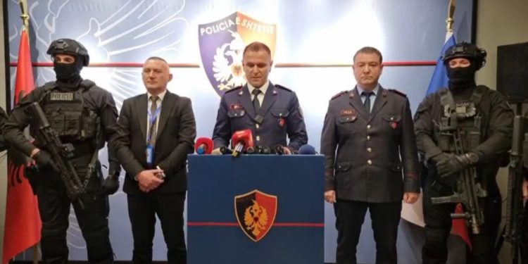 Operacion në Vlorë, arrestohet një person me rrezikshmëri të lartë