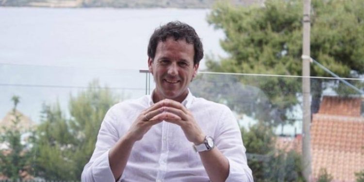 Dhunoi biznesmenin Arben Cipa, lihet i lirë autori 37-vjeçar