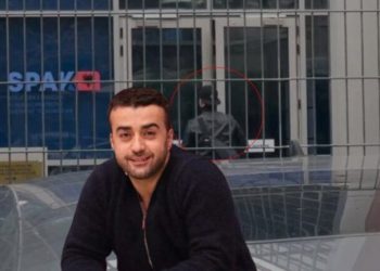 SPAK i sekuestroi telefonin, aktori i njohur nuk kursen ironitë: Isha për një kafe me prokurorin, gabimisht mori celularin tim