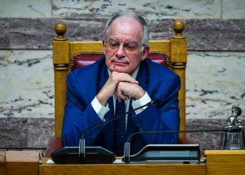 Greqia zgjedh presidentin e ri, opozita proteston