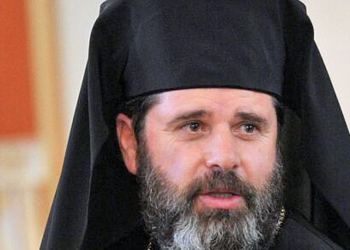 Një shqiptar në krye të Kishës, Joan Pelushi zgjidhet Kryepeshkop i Shqipërisë