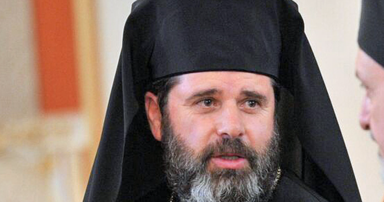 Një shqiptar në krye të Kishës, Joan Pelushi zgjidhet Kryepeshkop i Shqipërisë