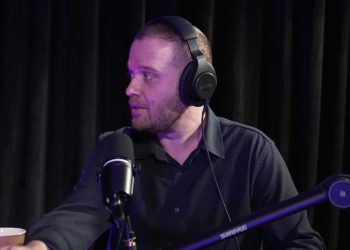 Nga fëmijëria te kandidimi për deputet, oferta e Ardit Bidos për Sarandën dhe Delvinën (VIDEO)