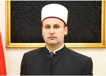 Sot Nata e Kadrit, kreu i KMSH-së uron besimtarët: Të lutemi për paqen dhe begatinë në vendin tonë