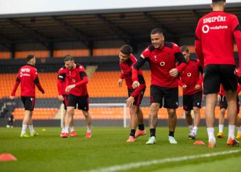 Sfida me Andorrën, Kombëtarja stërvitet në Londër. Shqetëson Strakosha