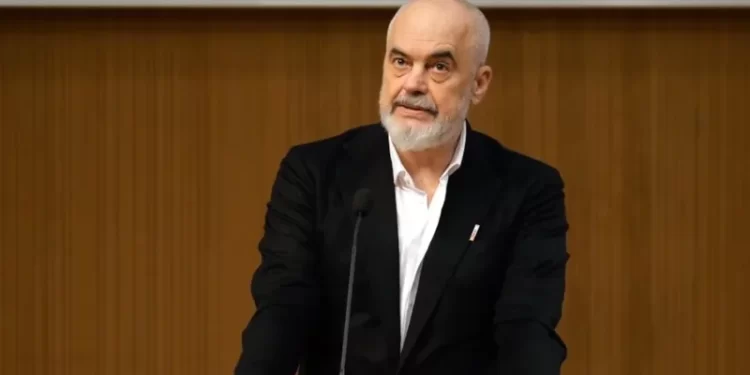 Rama: Të hyjmë në BE para se të na dredhin përsëri bishtin