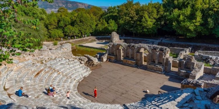 Lonely Planet: 15 gjërat më të mira për të bërë në Shqipëri