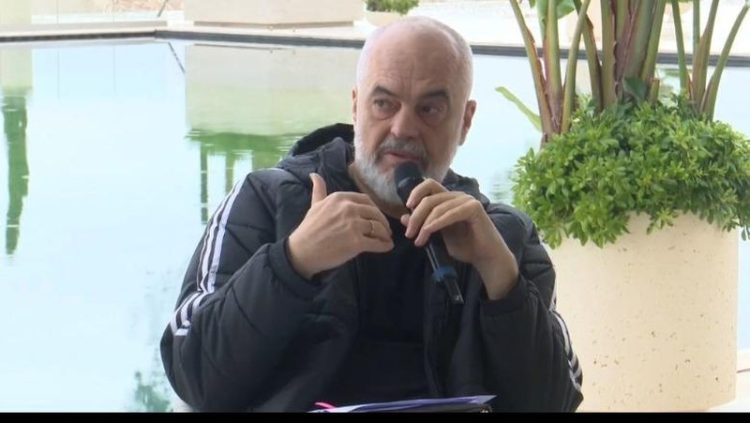 “Nuk keni parë akoma asgjë në Vlorë”, Rama tregon kur do të jetë gati aeroporti