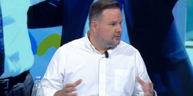 “Bie” një tjetër kryebashkiak i PS, Ervin Demo lë mandatin e kryebashkiakut të Beratit